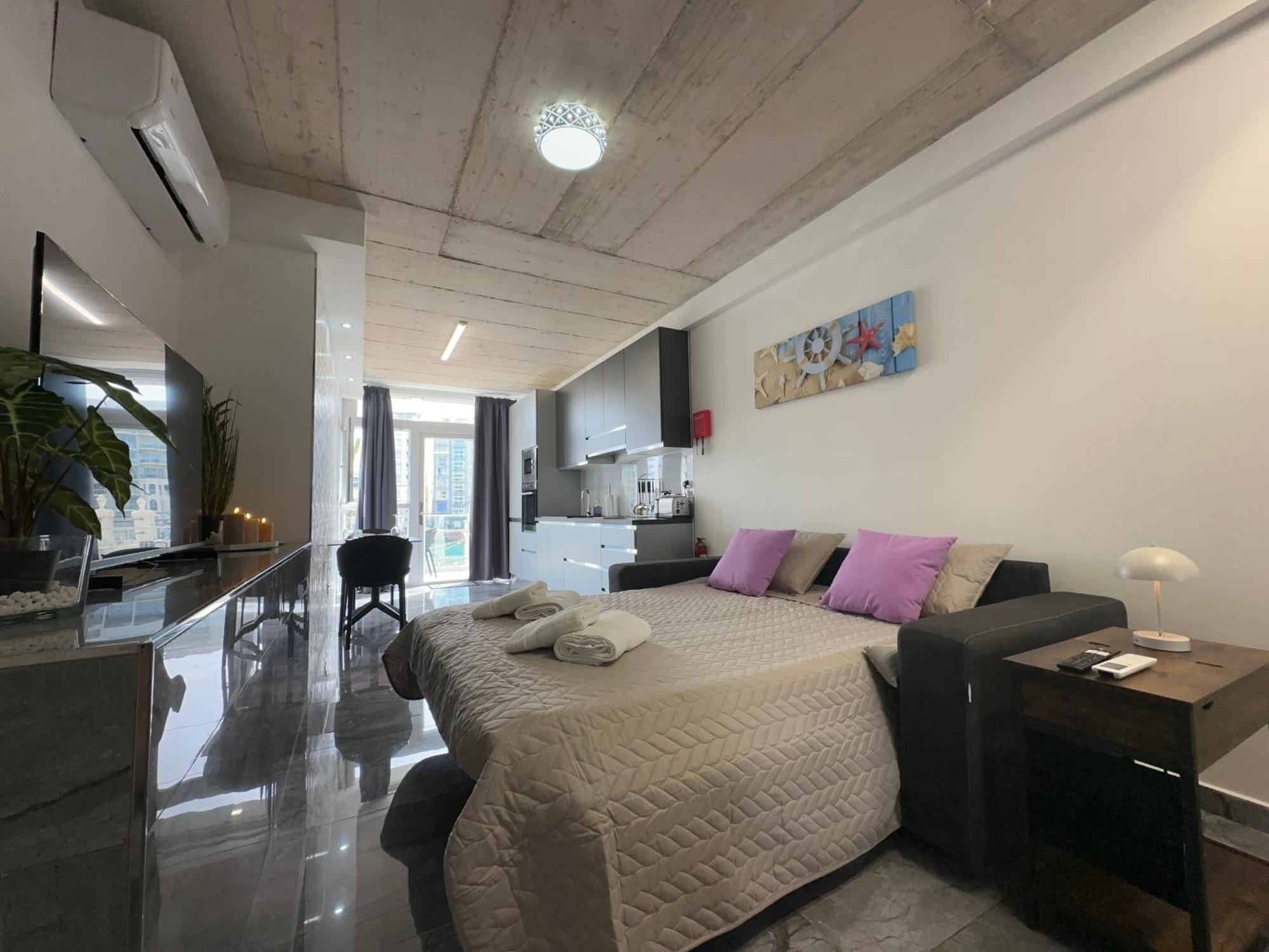 Seafront, Lovely Modern Studio. Saint Julian's Екстер'єр фото